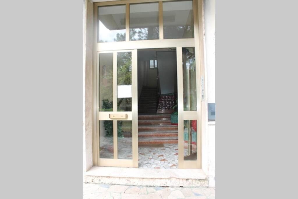 Appartamento Locato Con Finalita Turistiche Ostia Ngoại thất bức ảnh