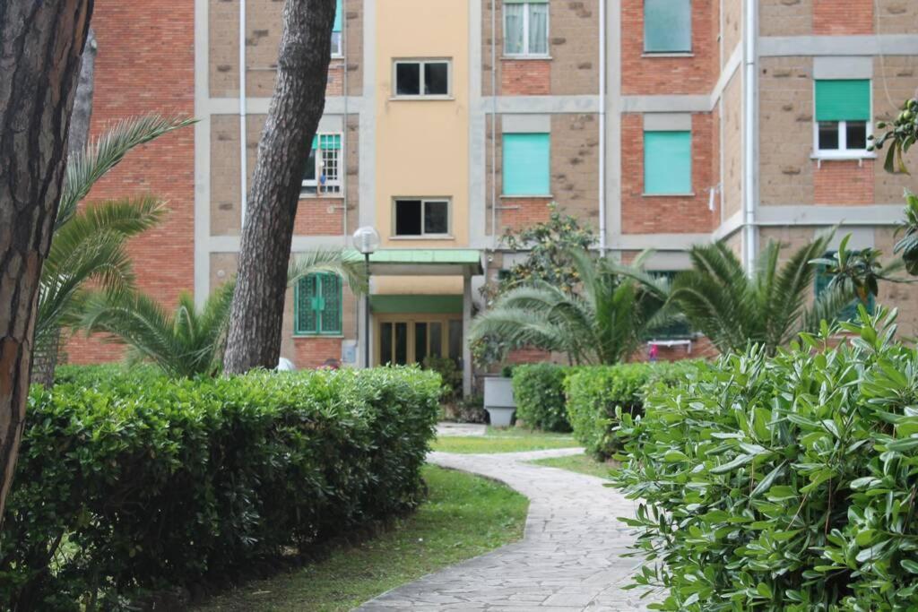 Appartamento Locato Con Finalita Turistiche Ostia Ngoại thất bức ảnh